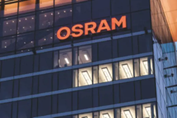 Osram, with its continuous innovation in Hyper Red technology, continues to lead the development of the plant lighting field.